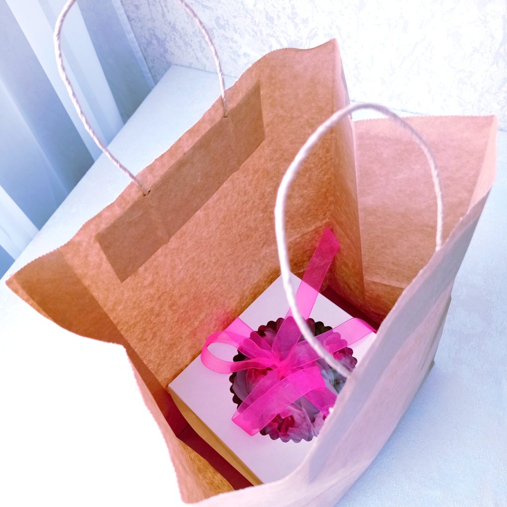 Зефирные тюльпаны в коробке, 1600р